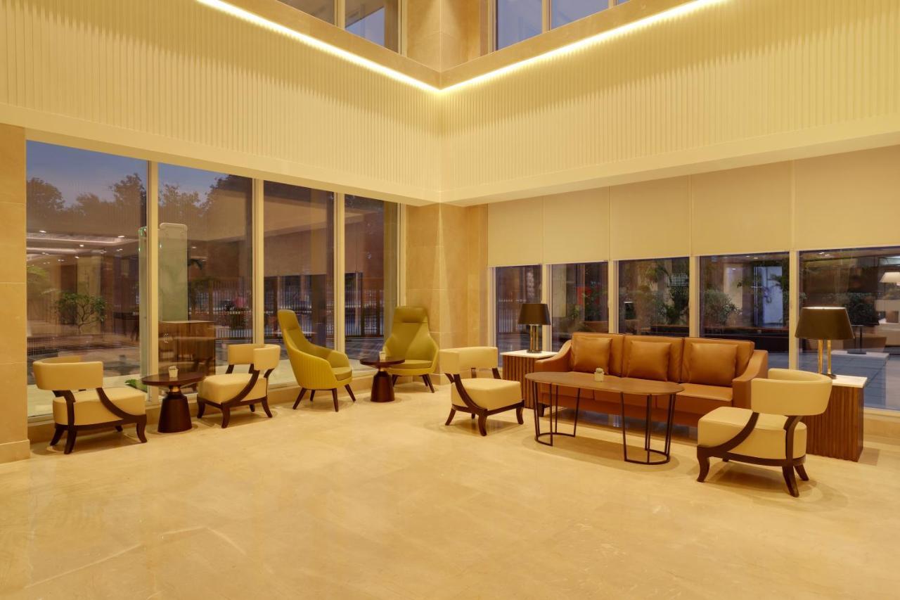 Lemon Tree Hotel, Jhānsi Екстериор снимка